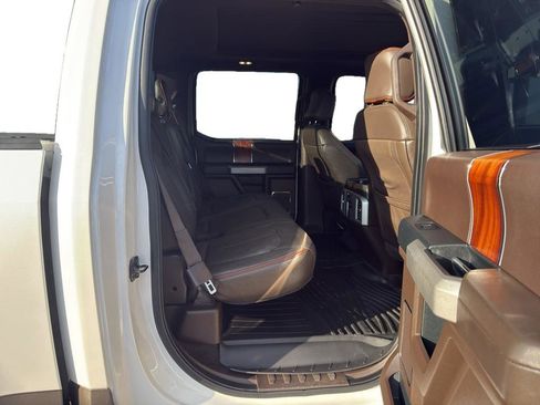 Used 2015 Ford F150 King Ranch w/ Equipment Group 601A Luxury image 8