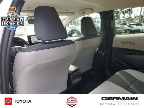 Used 2025 Toyota Corolla LE w/ Convenience Package FWD image 22