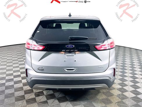 Used 2024 Ford Edge SEL image 6