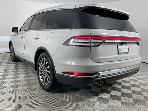 Used 2020 Lincoln Aviator Reserve w/ Equipment Group 201A RWD image 4