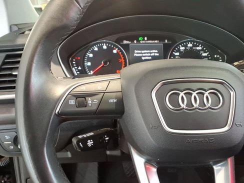 Used 2023 Audi Q5 2.0T Premium w/ Convenience Package AWD/4WD image 23