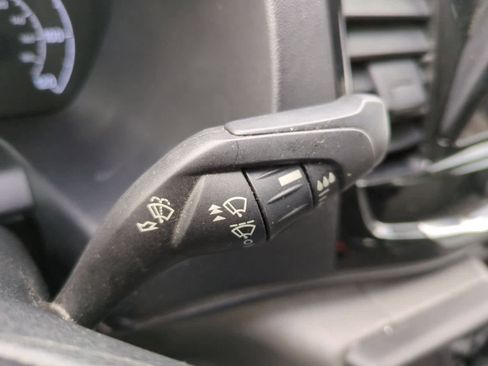 Used 2023 Ford Transit 350 XLT image 28