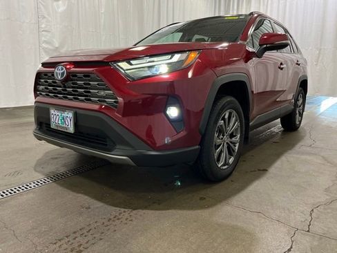 Certified 2022 Toyota RAV4 Limited image 25