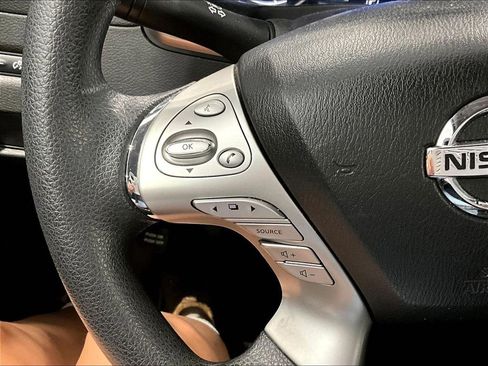 Used 2018 Nissan Murano S AWD/4WD image 18