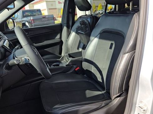 Certified 2024 Jeep Grand Cherokee Altitude image 22