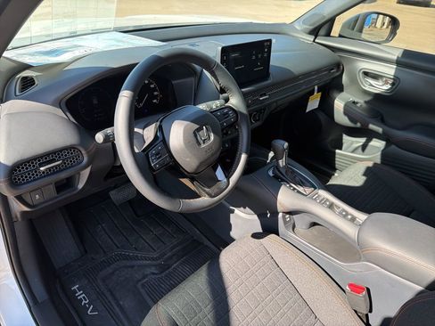 New 2026 Honda HR-V Sport image 13
