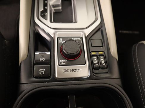 Used 2022 Subaru Forester Premium image 8