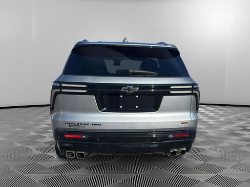 Used 2024 Chevrolet Traverse RS w/ LPO, Floor Liner Package image 8