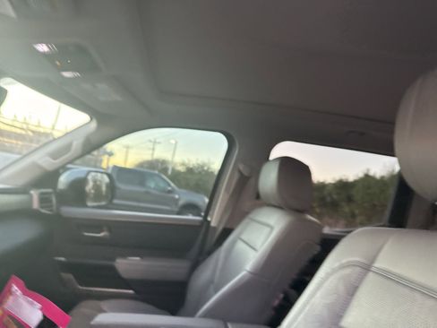 Used 2022 Toyota Tundra Limited image 18