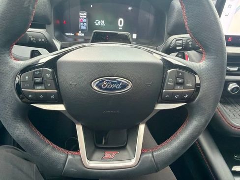 Used 2025 Ford Explorer ST AWD/4WD image 15