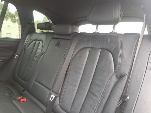 Used 2020 BMW X5 sDrive40i w/ Executive Package image 9