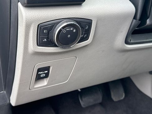 Used 2020 Ford F150 XL w/ Equipment Group 101A Mid AWD/4WD image 23