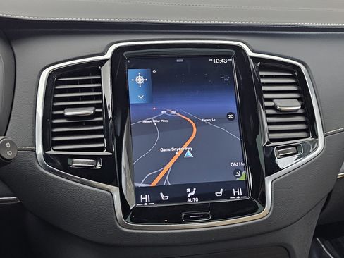 Used 2022 Volvo XC90 T6 Inscription w/ Lounge Package image 48