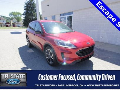 Used 2022 Ford Escape SE w/ SE Sport Appearance Package