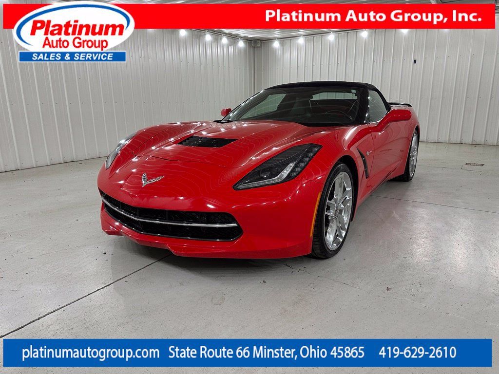 Used 2018 Chevrolet Corvette Stingray Convertible w/ 3LT Preferred Equipment Group RWD image 1
