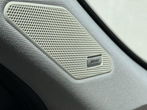 Used 2023 Nissan Rogue Platinum w/ Platinum Premium Package image 11