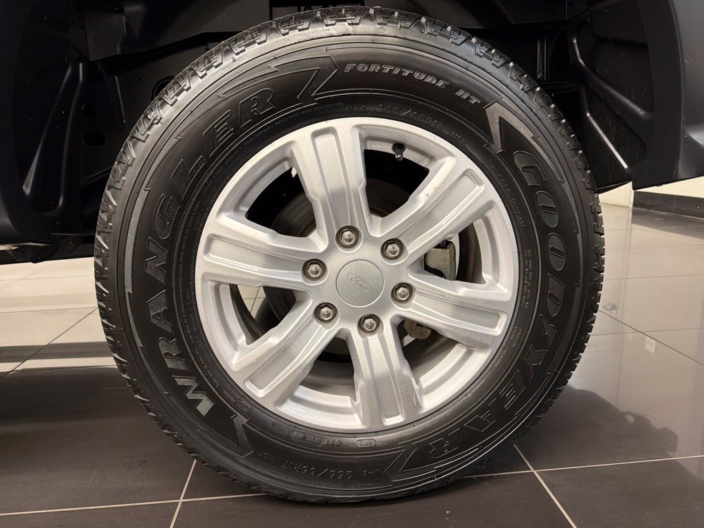 Used 2019 Ford Ranger XL w/ Equipment Group 101A Mid AWD/4WD image 8