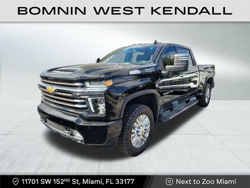 Used 2022 Chevrolet Silverado 2500 High Country w/ Z71 Off-Road Package image 2