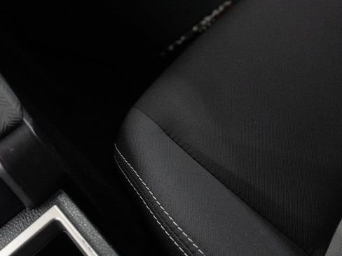 Used 2025 Toyota Tacoma TRD Off-Road image 29