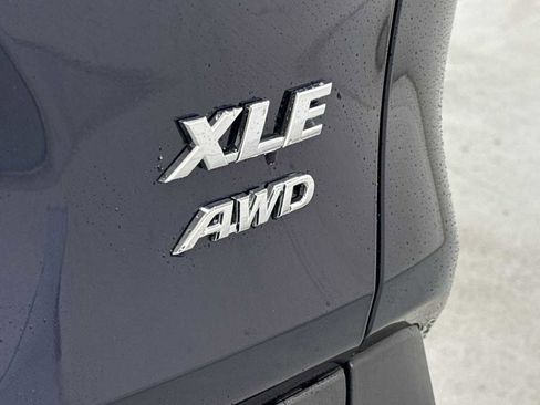 New 2025 Toyota RAV4 XLE image 29