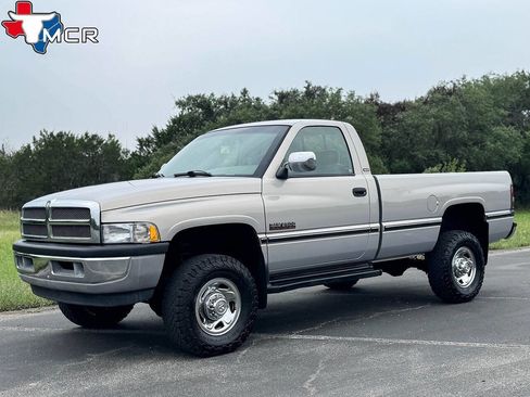 Used 1994 Dodge Ram 2500 Truck 4x4 Regular Cab image 5