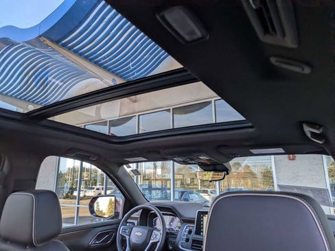 Used 2023 Chevrolet Tahoe Premier w/ Premium Package 2 image 21