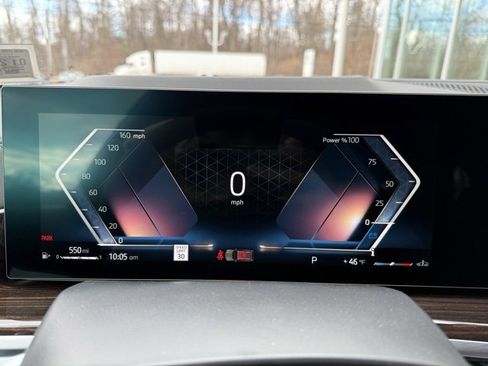 Used 2025 BMW X5 xDrive40i w/ Parking Assistance Package image 14