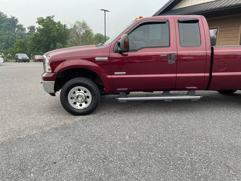 Used 2006 Ford F250 XLT AWD/4WD image 2
