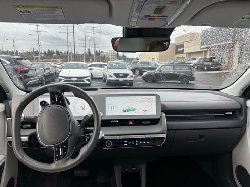 Certified 2023 Hyundai Ioniq 5 Limited w/ Cargo Package image 6