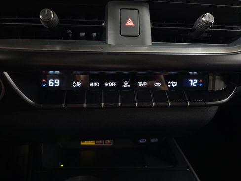 Used 2023 Lexus UX 250h F Sport w/ Accessory Package (Z2) image 27