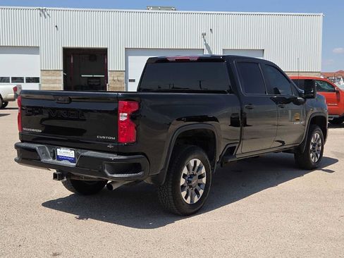 Used 2026 Chevrolet Silverado 2500 Custom w/ Custom Value Package AWD/4WD image 8