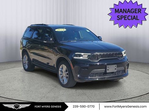 Used 2024 Dodge Durango GT image 1