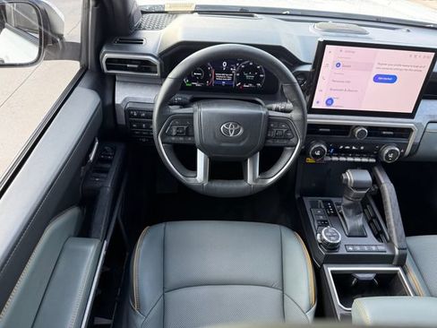 Used 2024 Toyota Tacoma 4x4 Double Cab Hybrid image 28