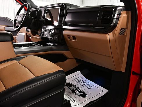 Used 2025 Ford F350 Lariat w/ Chrome Package AWD/4WD image 29