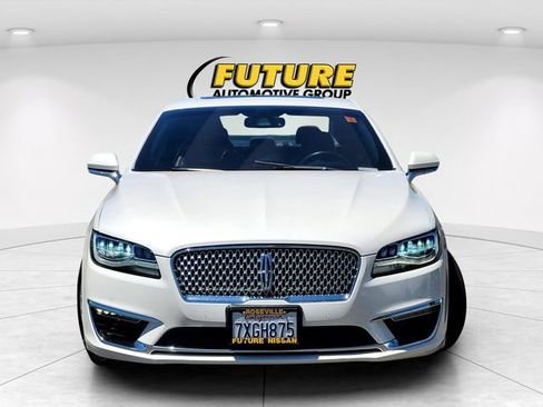 Used 2017 Lincoln MKZ Reserve w/ Luxury Package FWD image 2