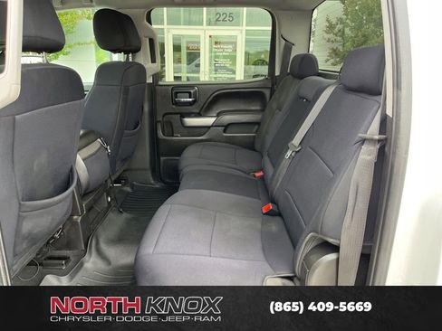 Used 2018 Chevrolet Silverado 1500 LT w/ All Star Edition AWD/4WD image 12