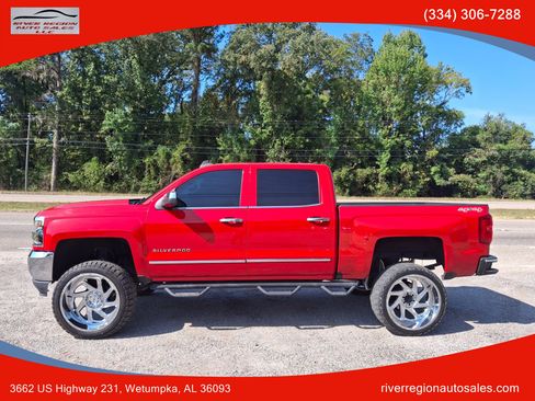 Used 2017 Chevrolet Silverado 1500 LTZ w/ Sport Package image 2