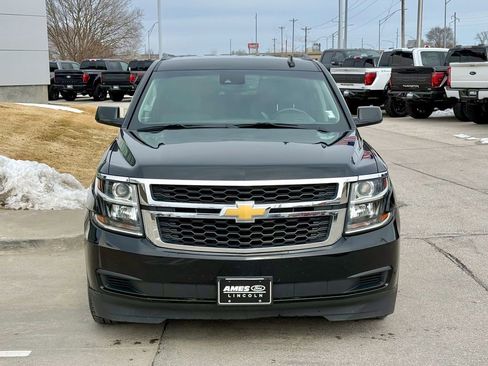 Used 2020 Chevrolet Suburban LT image 8