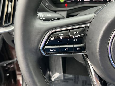 Used 2025 MAZDA CX-90 Plug-In Hybrid w/ Premium Plus image 19