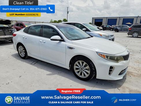 Used 2017 Kia Optima EX w/ Premium Package FWD image 5