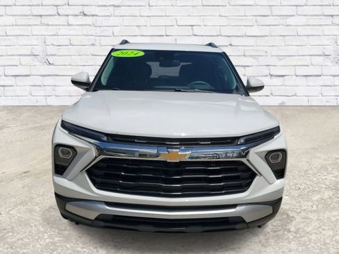 Certified 2024 Chevrolet TrailBlazer LT w/ Driver Confidence Package FWD image 6