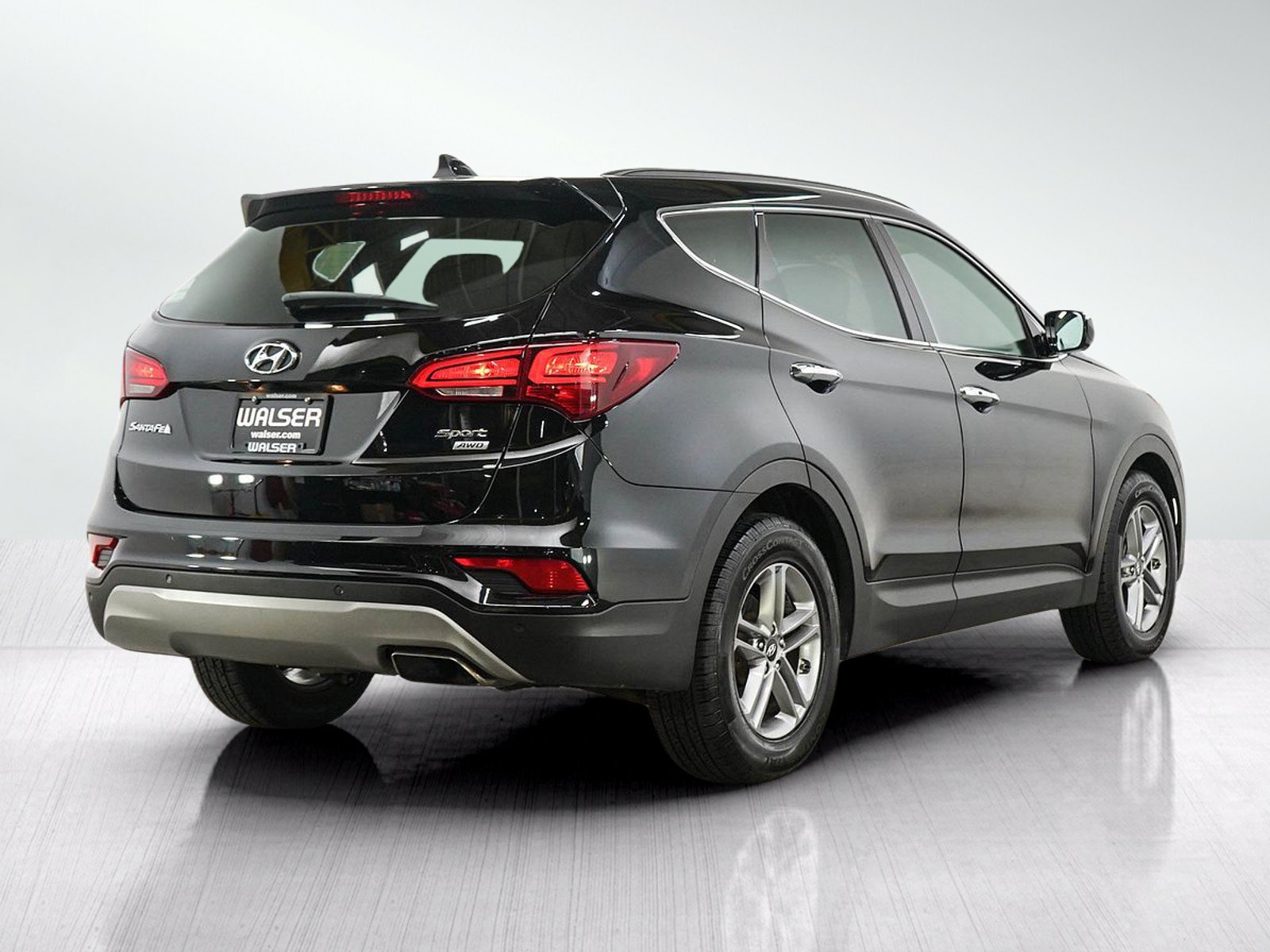 Used 2017 Hyundai Santa Fe Sport w/ 2.4L Tech Package 04 AWD/4WD image 5