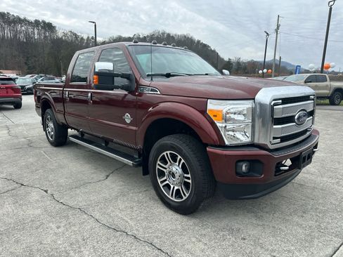 Used 2015 Ford F250 Platinum image 1
