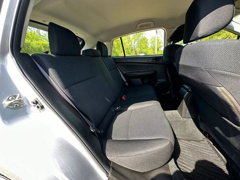 Used 2013 Subaru Impreza 2.0i AWD/4WD image 18