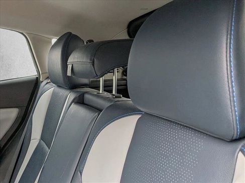 Used 2023 Subaru Crosstrek Hybrid w/ Moonroof Package w/Navigation image 16