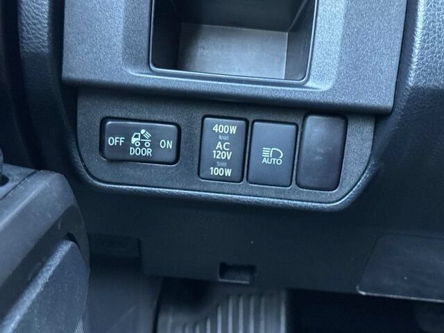 Used 2019 Toyota Tacoma TRD Sport w/ TRD Premium Sport Package RWD image 30