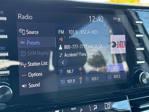 Certified 2023 Toyota Sienna XLE image 26