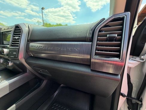 Used 2020 Ford F350 Limited AWD/4WD image 39