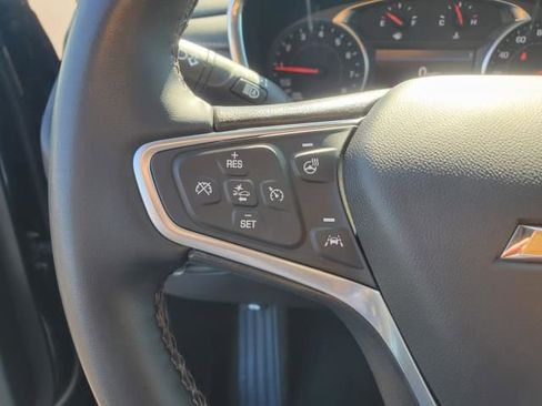 Used 2023 Chevrolet Equinox Premier image 22