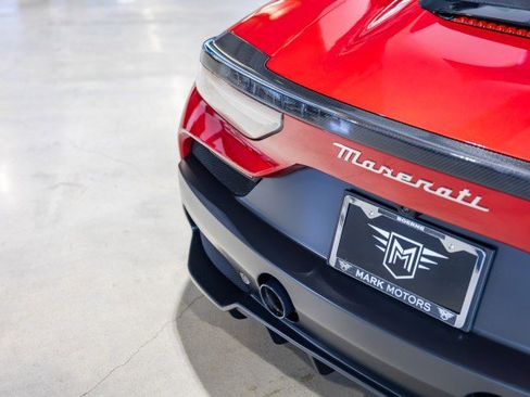 Used 2023 Maserati MC20 Coupe image 17